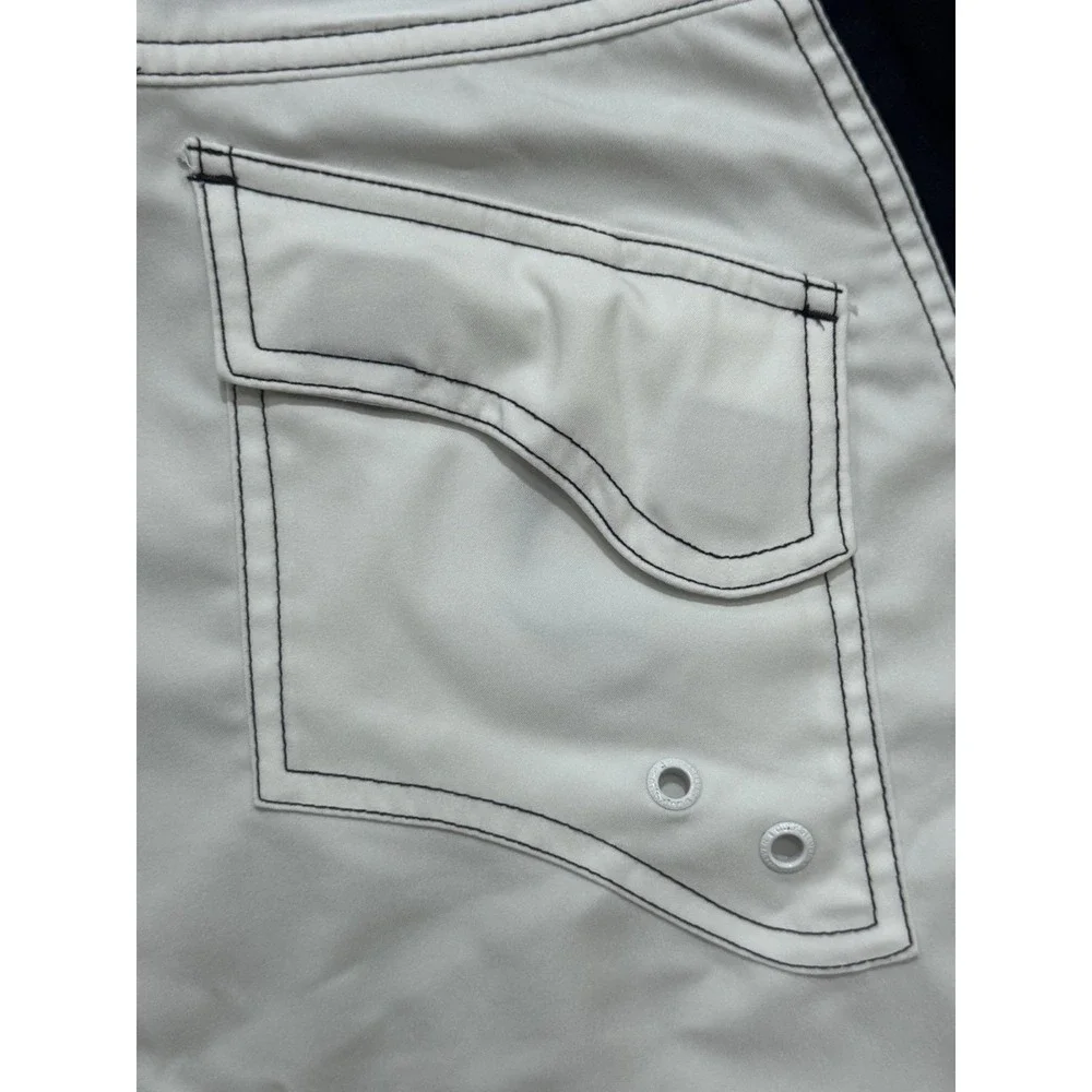 Y2K Vintage Quicksilver Colorblock Board Shorts Men's Size 33